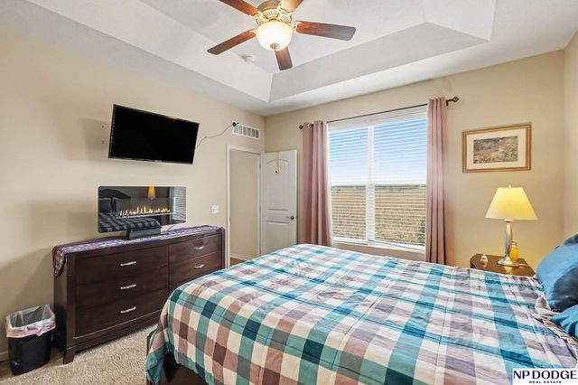 2212 Alexandra Road, Papillion, NE 68133