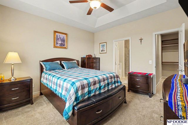 2212 Alexandra Road, Papillion, NE 68133