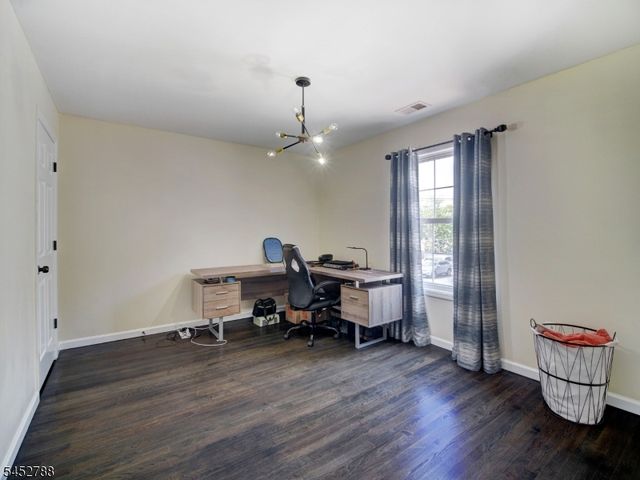 402 N 16Th St, Kenilworth Boro, NJ 07033