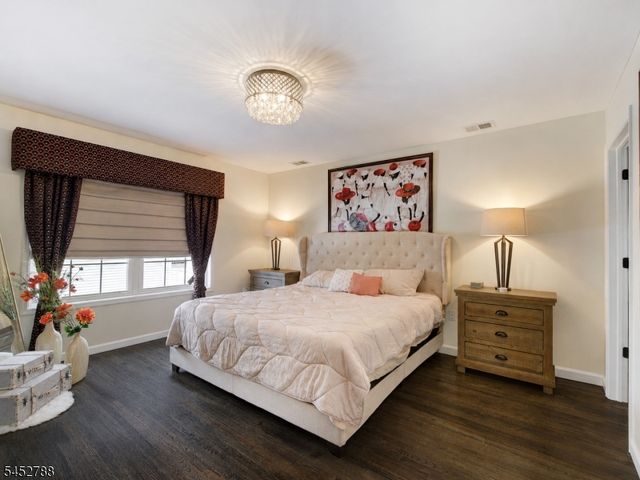 402 N 16Th St, Kenilworth Boro, NJ 07033