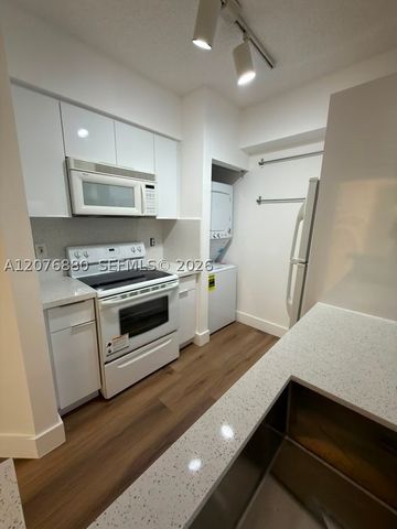 17145 N Bay Rd 4202, Sunny Isles Beach, FL 33160