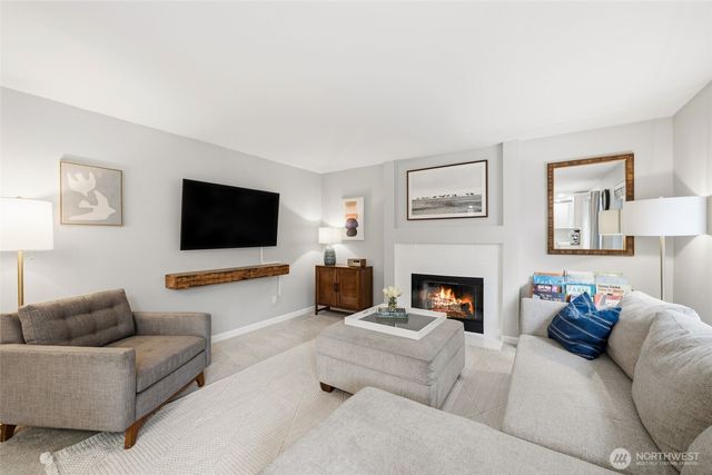 23803 SE 247th Place, Maple Valley, WA 98038