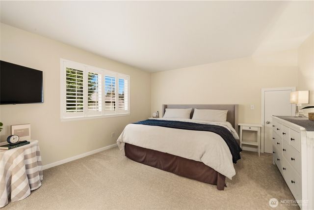 23803 SE 247th Place, Maple Valley, WA 98038