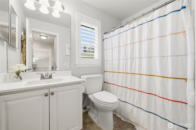 23803 SE 247th Place, Maple Valley, WA 98038