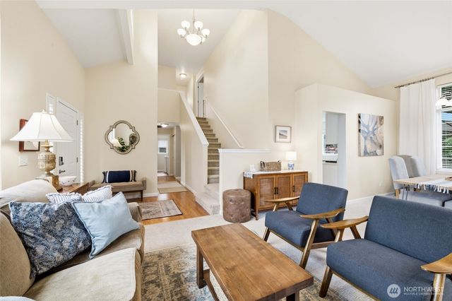 23803 SE 247th Place, Maple Valley, WA 98038