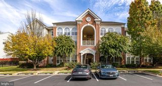 7707 HAYNES POINT WAY #L, Alexandria, VA 22315