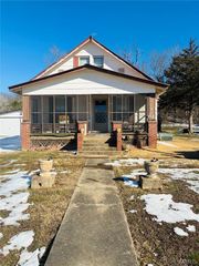 302 Maple Street, Greenville, MO 63944