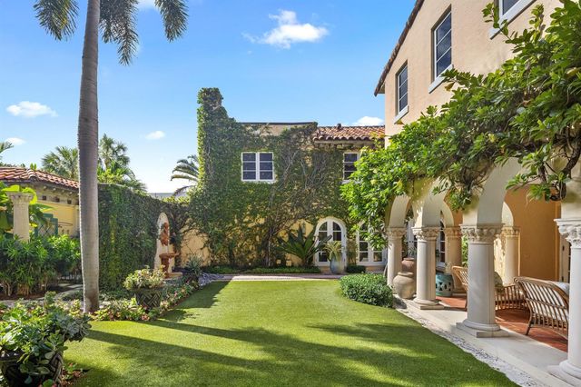 124 Brazilian Avenue, Palm Beach, FL 33480