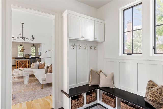 1800 Runway Boulevard, Oklahoma City, OK 73108