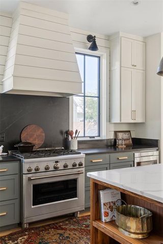 1800 Runway Boulevard, Oklahoma City, OK 73108