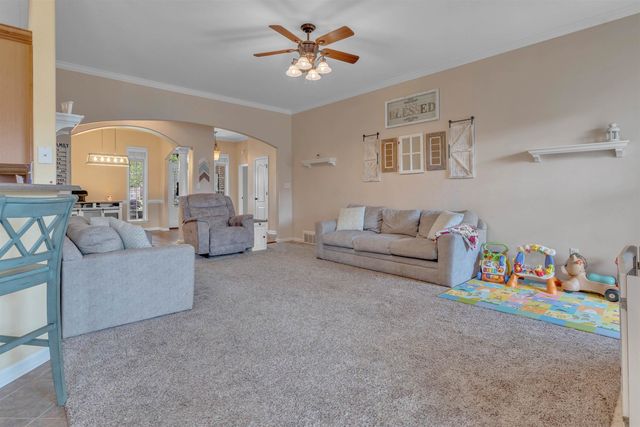 310 WHISPERING MEADOWS DR, Oakland, TN 38060