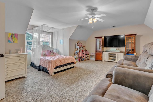 310 WHISPERING MEADOWS DR, Oakland, TN 38060
