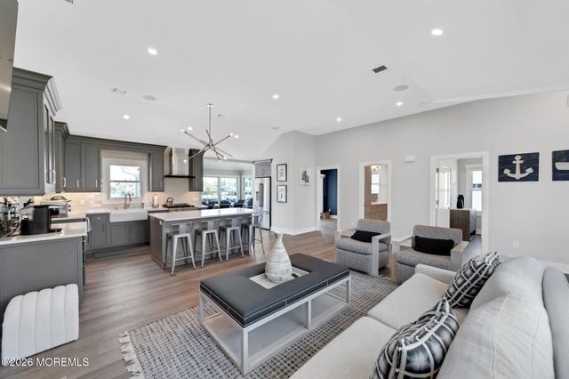 347 Bay Lane, Mantoloking, NJ 08738