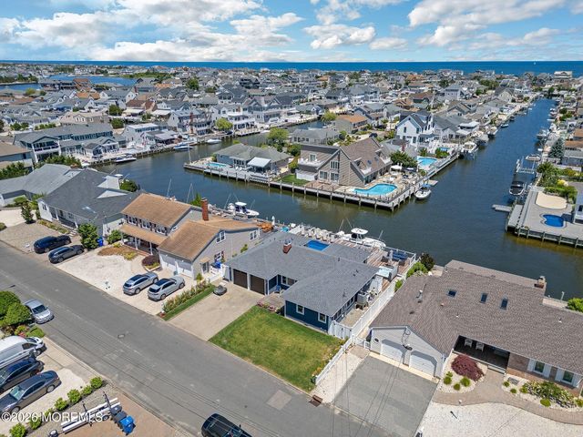347 Bay Lane, Mantoloking, NJ 08738