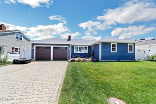 347 Bay Lane, Mantoloking, NJ 08738