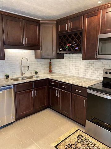 1212 Butterwood Circle, Fayetteville, NC 28314