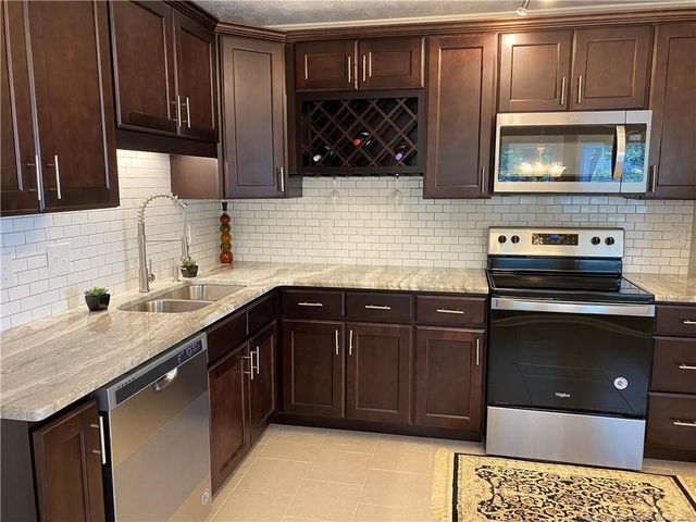 1212 Butterwood Circle, Fayetteville, NC 28314