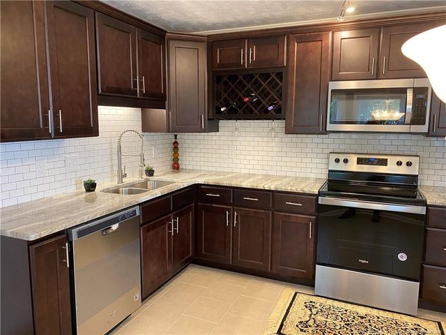 1212 Butterwood Circle, Fayetteville, NC 28314