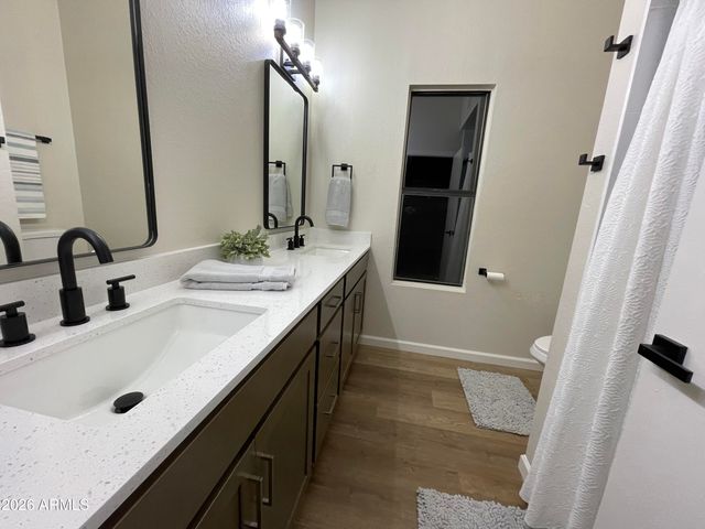 4790 W ORAIBI Drive, Glendale, AZ 85308