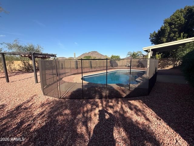 4790 W ORAIBI Drive, Glendale, AZ 85308