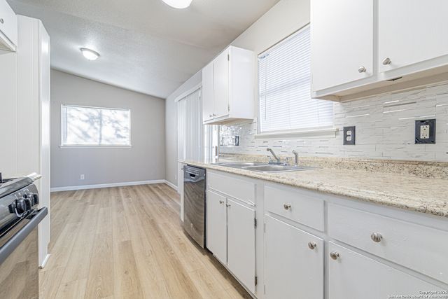 6134 Cedar Valley, San Antonio, TX 78242