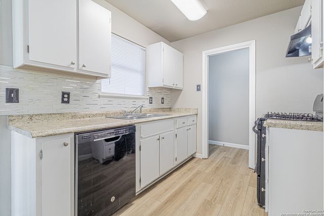 6134 Cedar Valley, San Antonio, TX 78242