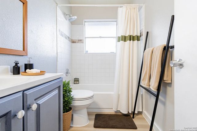 6134 Cedar Valley, San Antonio, TX 78242