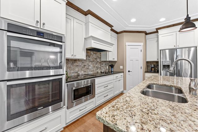 14886 Jeffers Pass NW, Prior Lake, MN 55372
