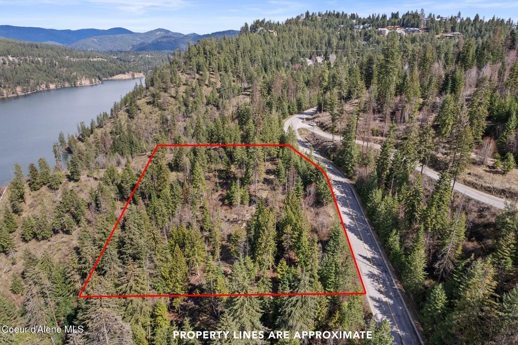 3005 E Potlatch Hill Rd, Coeur D'alene, ID 83814
