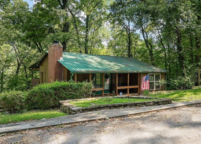 235 Rye Hobbs Hollow Rd, Smithville, TN 37166