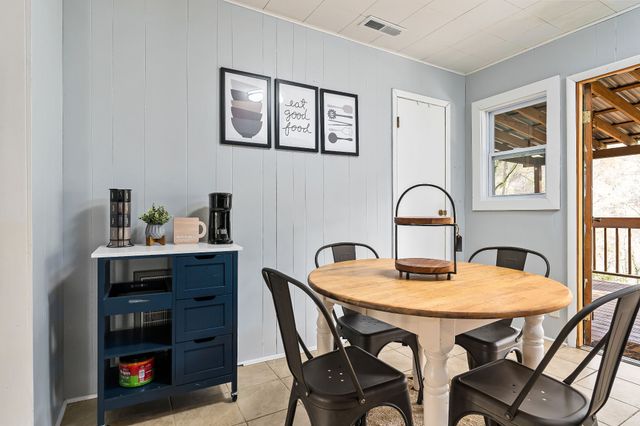 235 Rye Hobbs Hollow Rd, Smithville, TN 37166