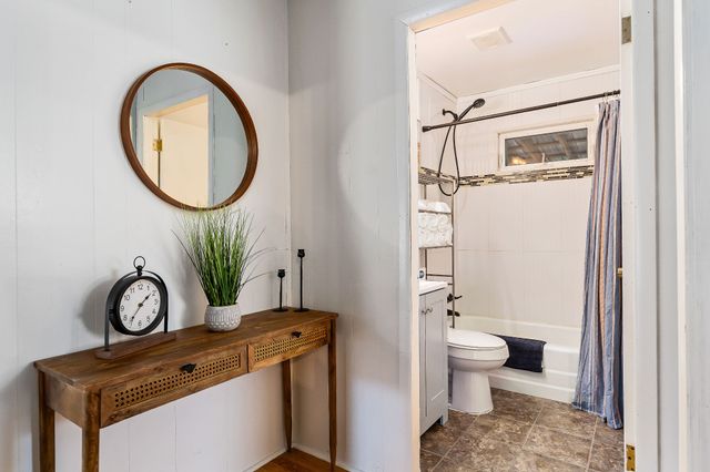 235 Rye Hobbs Hollow Rd, Smithville, TN 37166