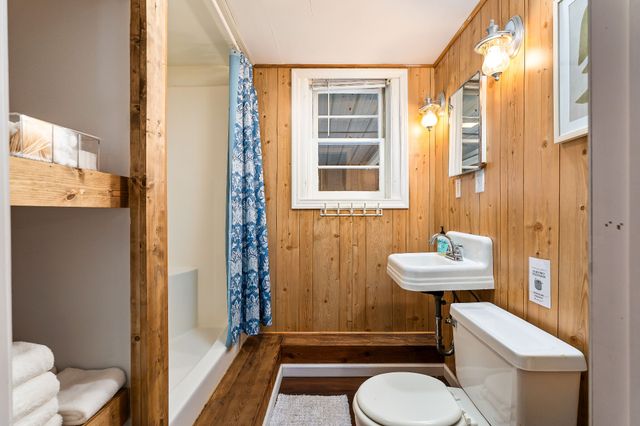 235 Rye Hobbs Hollow Rd, Smithville, TN 37166