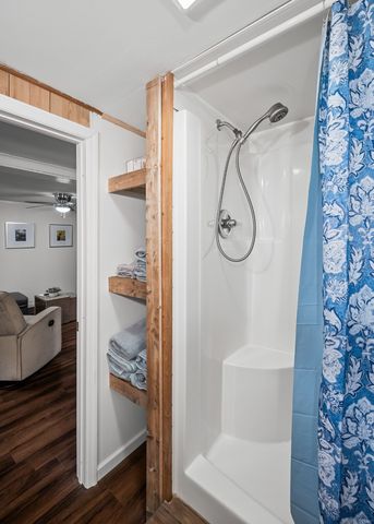 235 Rye Hobbs Hollow Rd, Smithville, TN 37166