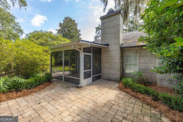 203 Grand Oaks Circle, St. Simons, GA 31522