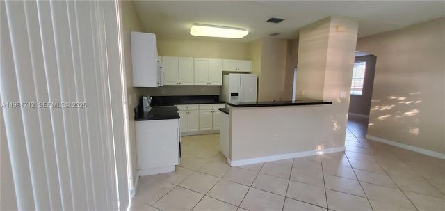 9267 SW 227 ST 2, Miami, FL 33190