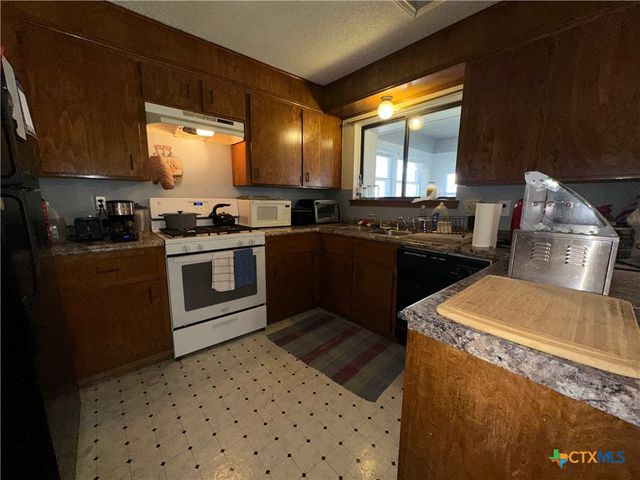 1810 Gautier Avenue, Killeen, TX 76549