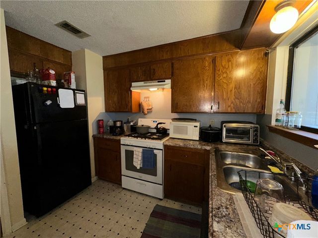 1810 Gautier Avenue, Killeen, TX 76549