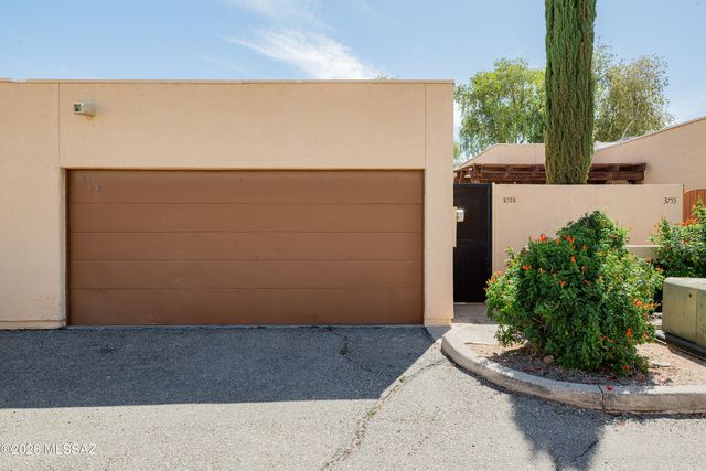 3759 E Edison Street, Tucson, AZ 85716
