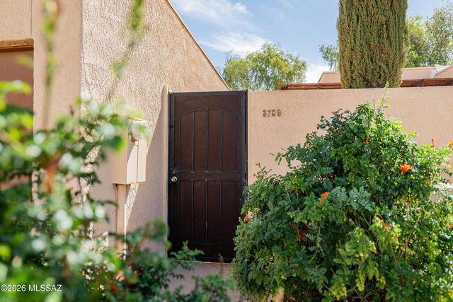 3759 E Edison Street, Tucson, AZ 85716