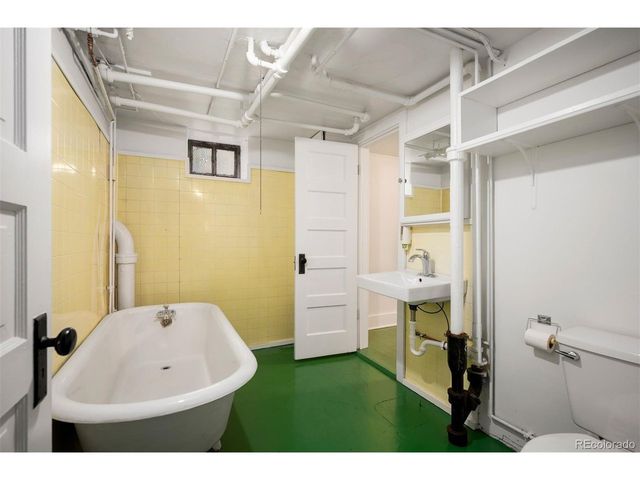 1755 Glencoe St, Denver, CO 80220