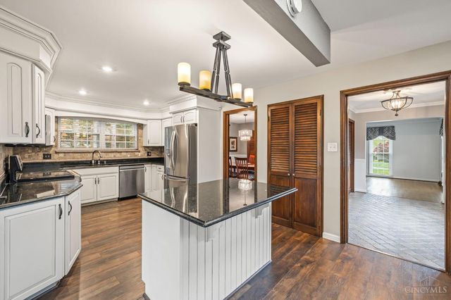 5901 Countryhills Drive, Green Twp, OH 45233