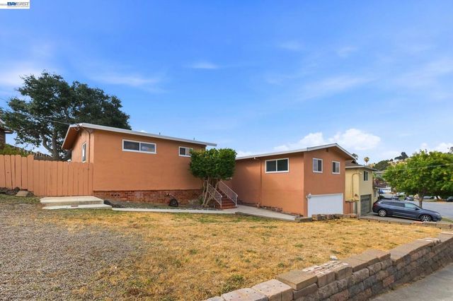 3443 Brookdale Blvd, Castro Valley, CA 94546