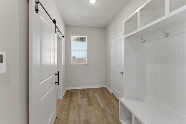 2627 Witness Tree Road, Oak Ridge, TX 75161
