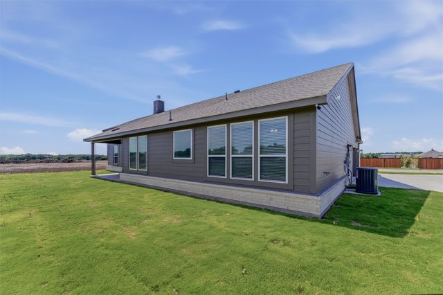 2627 Witness Tree Road, Oak Ridge, TX 75161