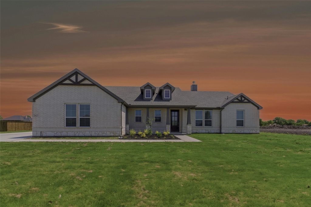 2627 Witness Tree Road, Oak Ridge, TX 75161