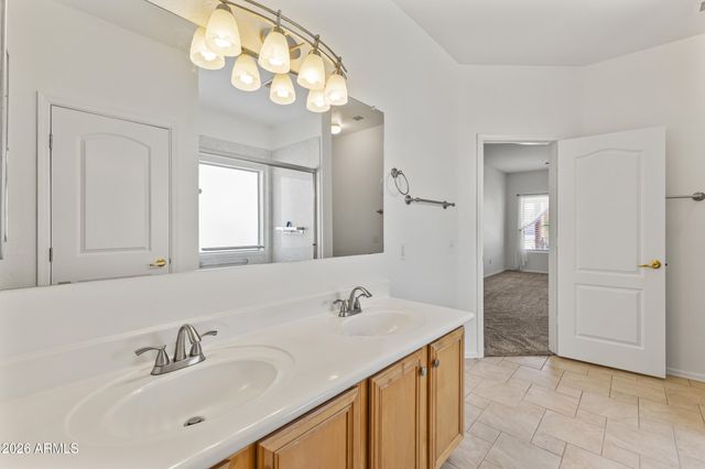 237 E DESERT HOLLY Drive, San Tan Valley, AZ 85143