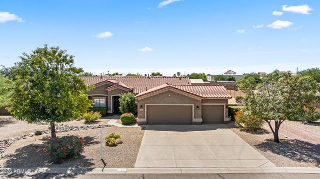 237 E DESERT HOLLY Drive, San Tan Valley, AZ 85143