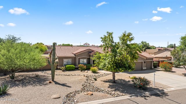 237 E DESERT HOLLY Drive, San Tan Valley, AZ 85143