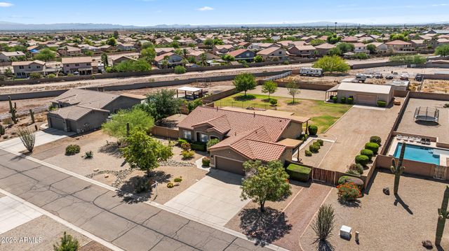 237 E DESERT HOLLY Drive, San Tan Valley, AZ 85143